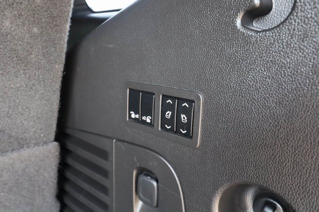 Used 2016 Cadillac Escalade Platinum image 40