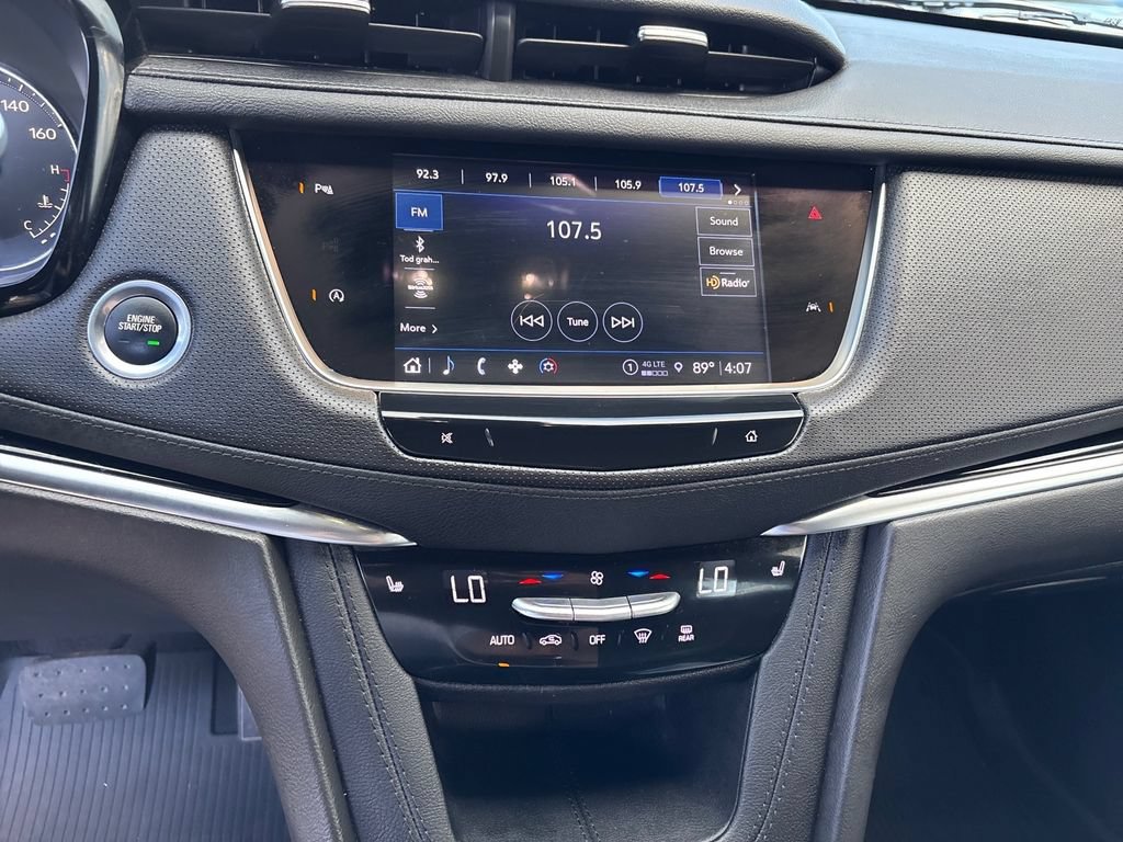 Used 2024 Cadillac XT6 Luxury w/ LPO, Floor Liner Package AWD/4WD image 9