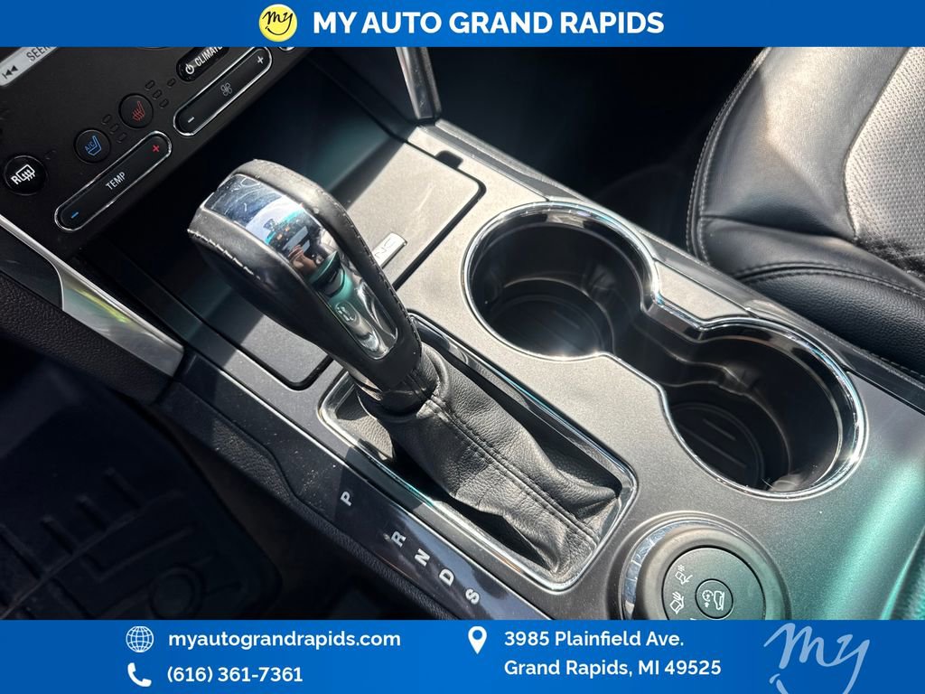 Used 2016 Ford Explorer Limited w/ Equipment Group 301A AWD/4WD image 29