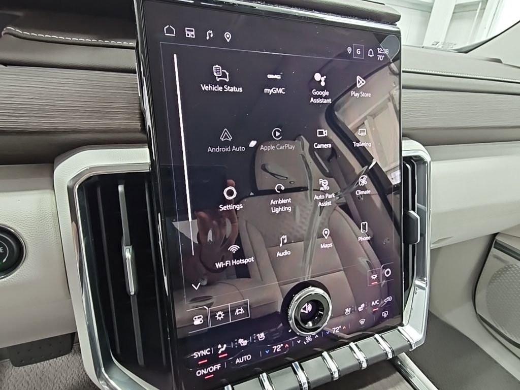 New 2026 GMC Acadia Denali w/ Super Cruise Package image 13