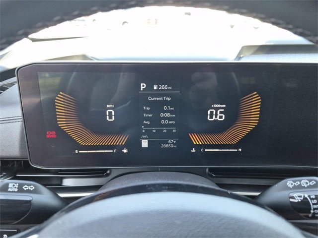 Used 2025 Kia Carnival image 31