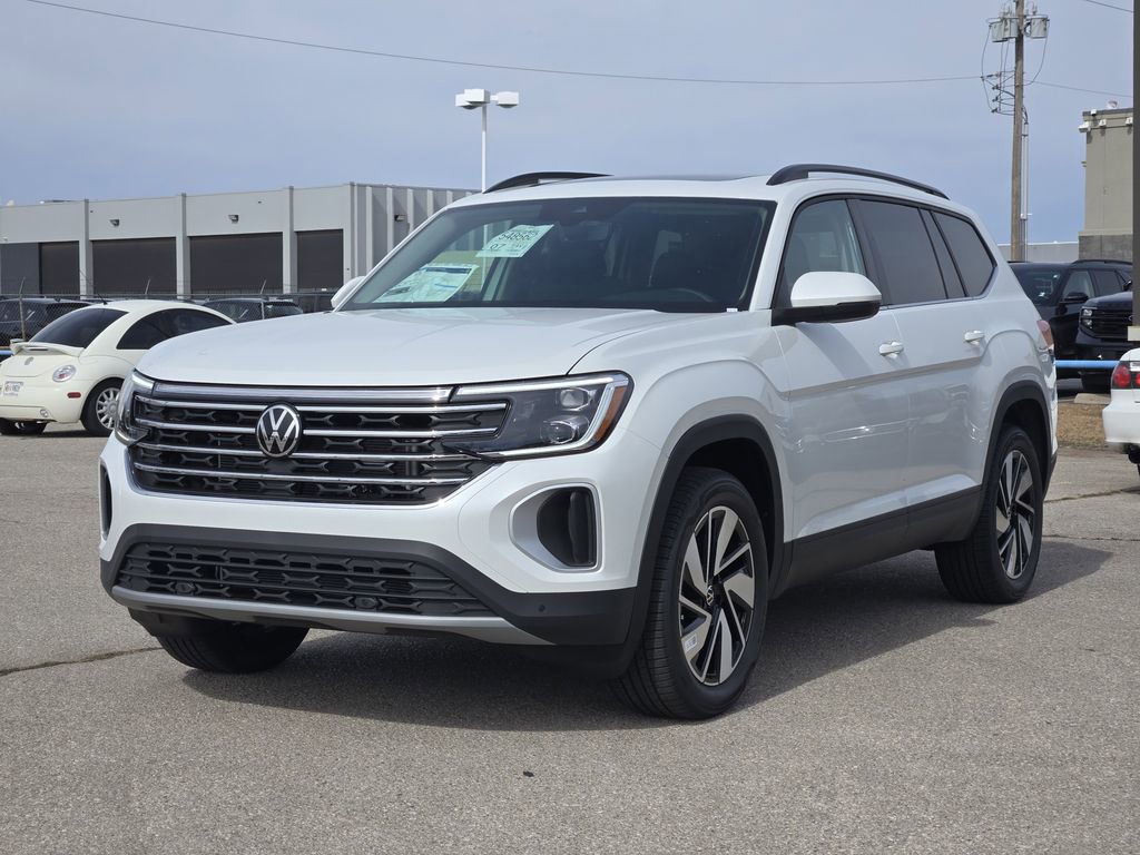 New 2026 Volkswagen Atlas SE image 2