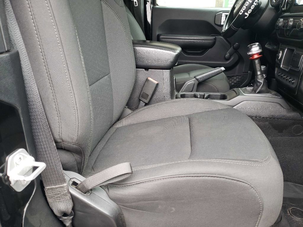 Used 2018 Jeep Wrangler Sport image 13