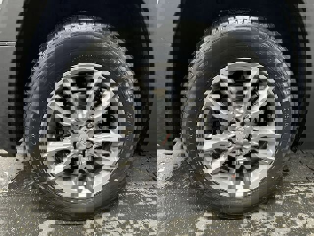 Certified 2023 GMC Terrain SLT w/ Tech Package image 33