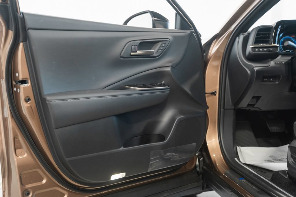New 2026 Toyota Crown Signia AWD/4WD image 39