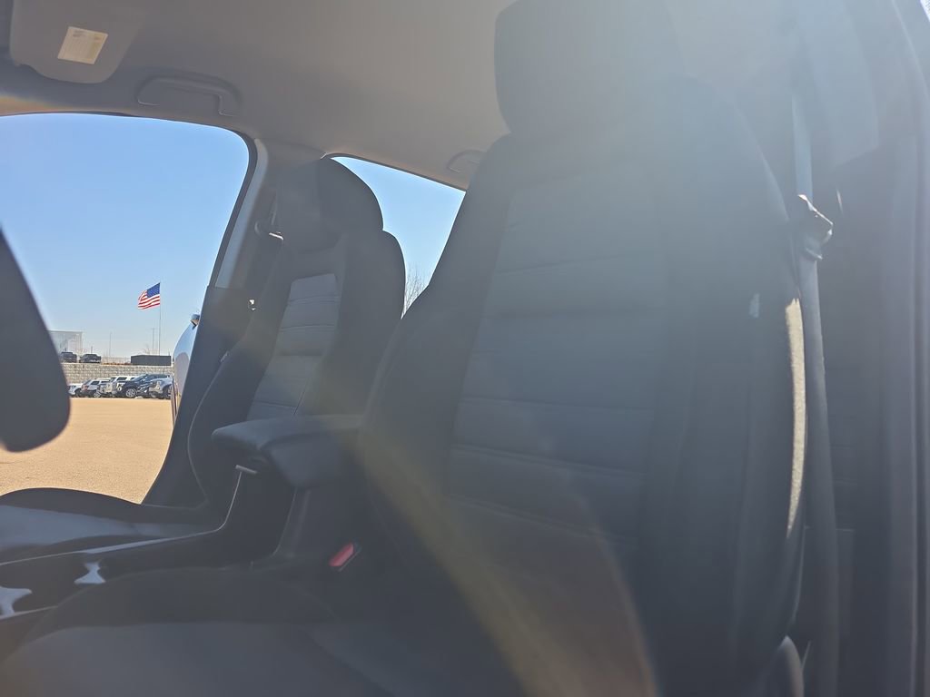 Used 2020 Honda CR-V LX image 14