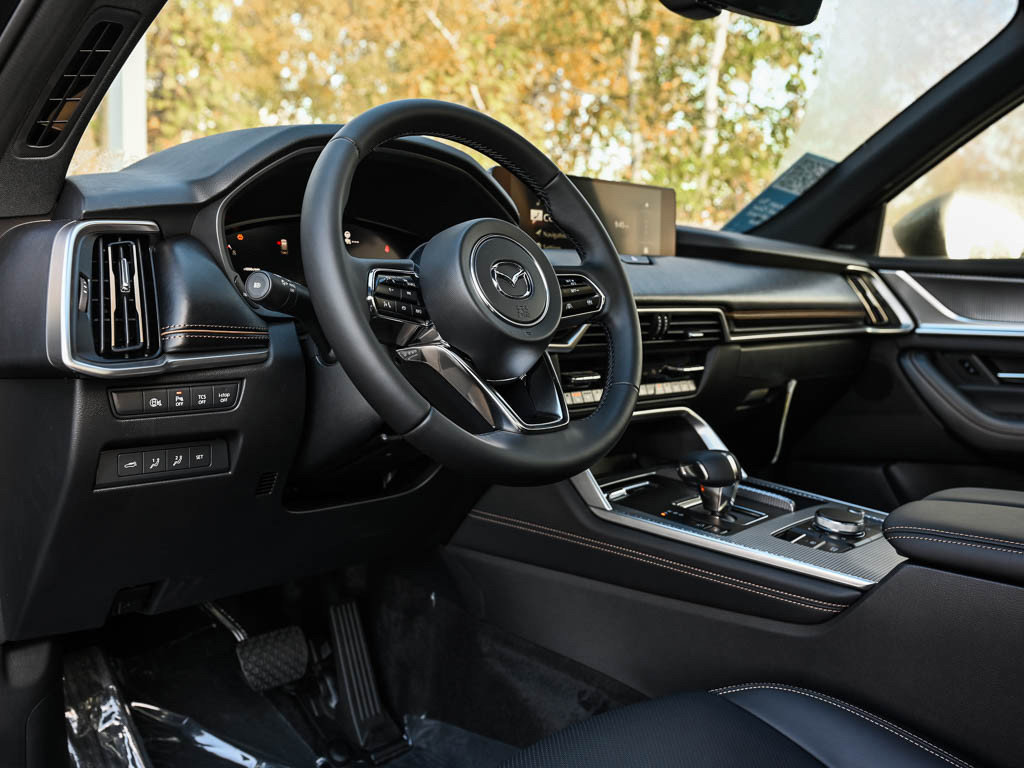 New 2025 MAZDA CX-5 Carbon Edition image 19
