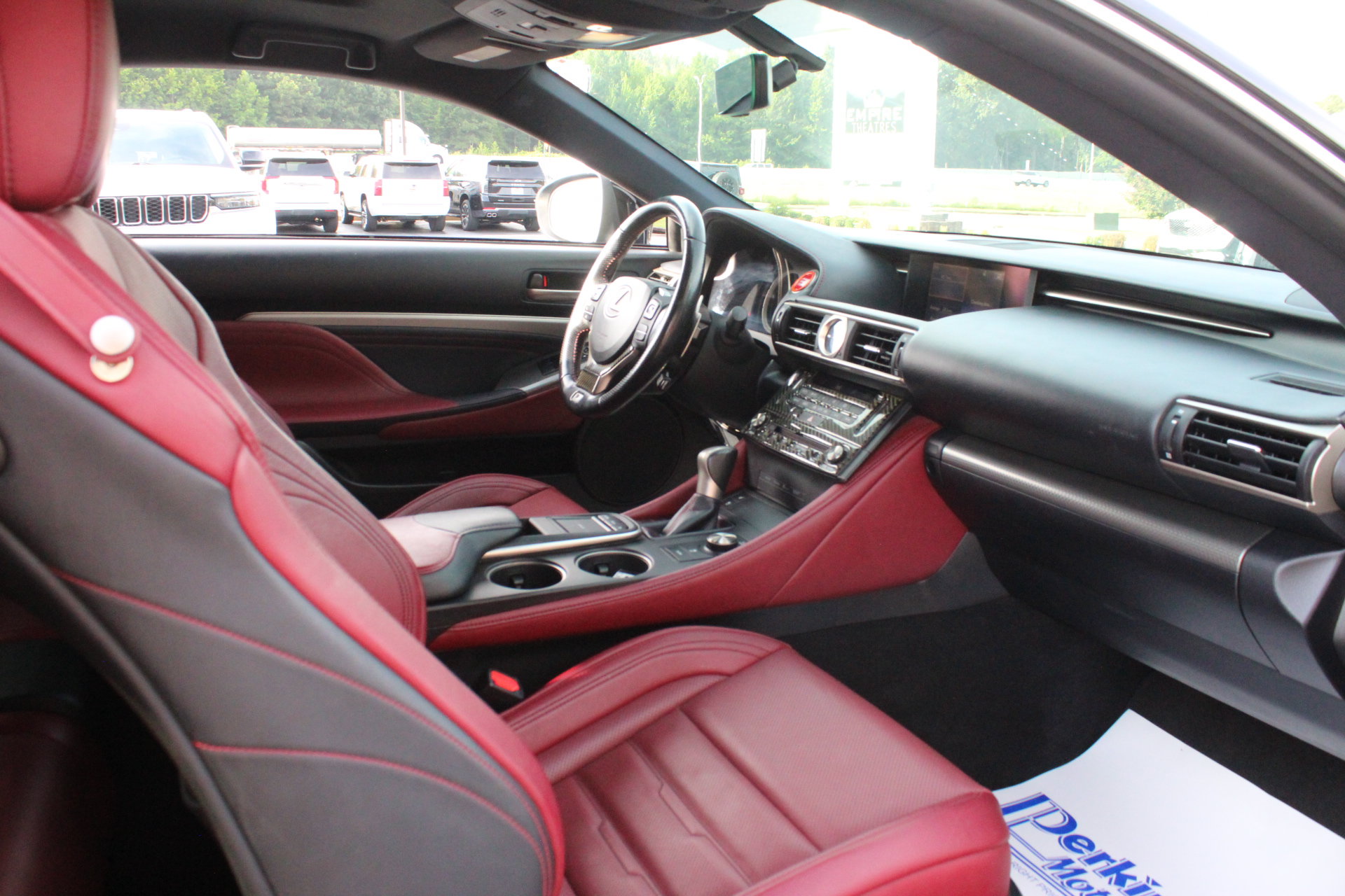 Used 2016 Lexus RC 200t RWD image 27