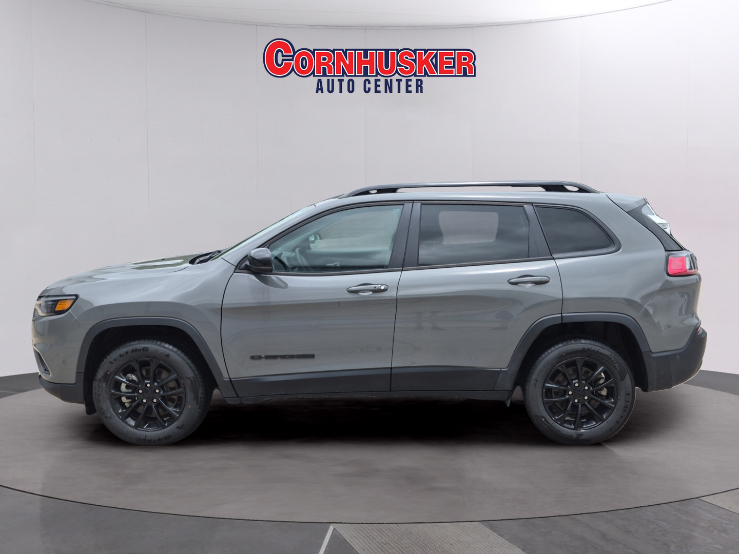Certified 2023 Jeep Cherokee Altitude Lux AWD/4WD image 4