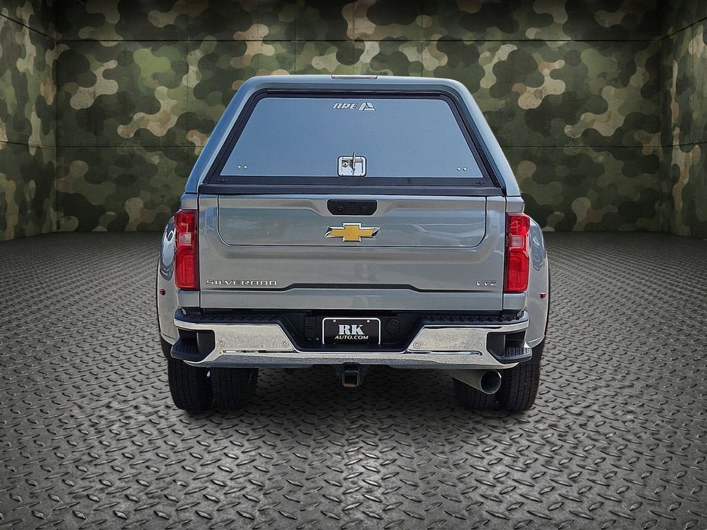 Certified 2025 Chevrolet Silverado 3500 LTZ w/ LTZ Plus Package AWD/4WD image 5