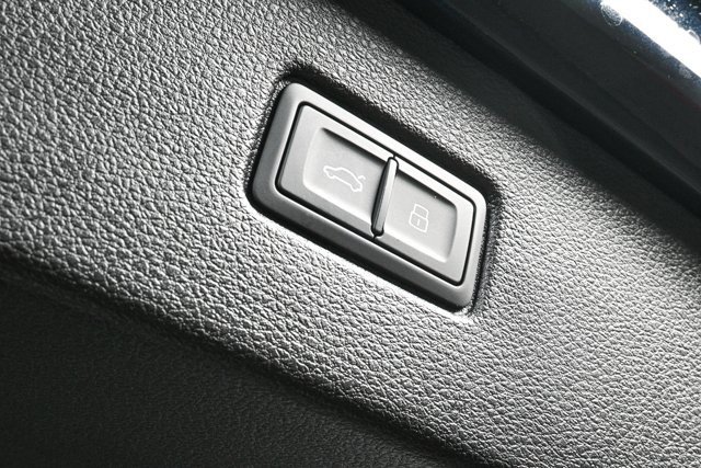 New 2025 Audi Q7 3.0T Premium Plus image 30