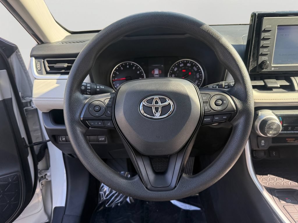 Used 2021 Toyota RAV4 XLE w/ Convenience Package AWD/4WD image 12
