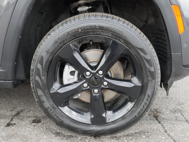 New 2025 Jeep Grand Cherokee L Limited w/ Luxury Tech Group II image 18