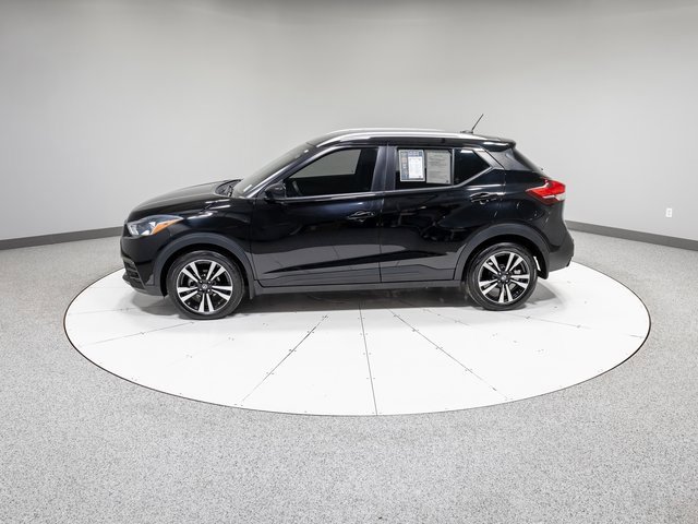 Used 2020 Nissan Kicks SV image 30