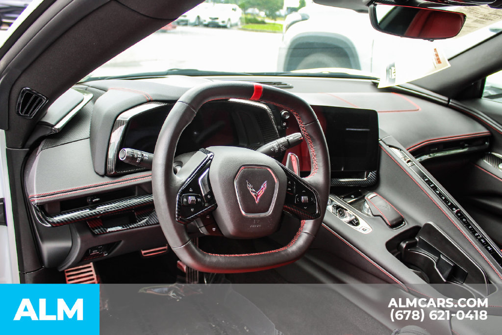 Used 2024 Chevrolet Corvette Stingray Convertible w/ 1LT RWD image 27