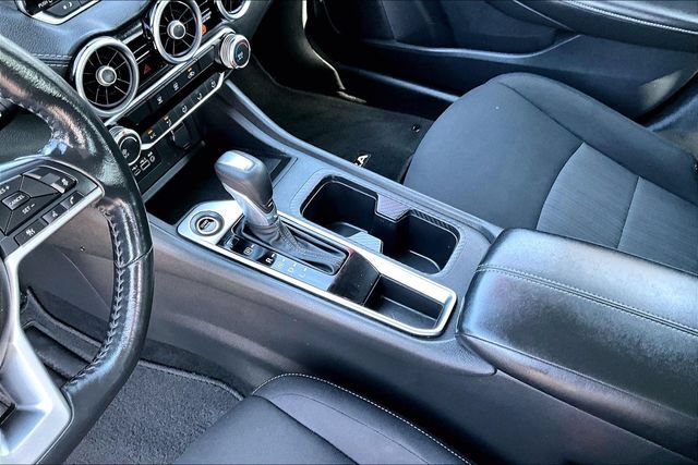 Certified 2022 Nissan Sentra SV FWD image 17