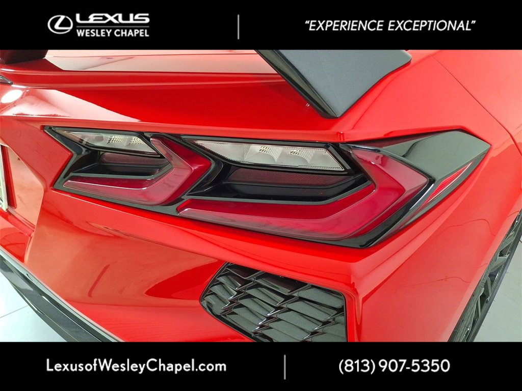 Used 2023 Chevrolet Corvette Stingray Premium Conv w/ Z51 Performance Package image 7