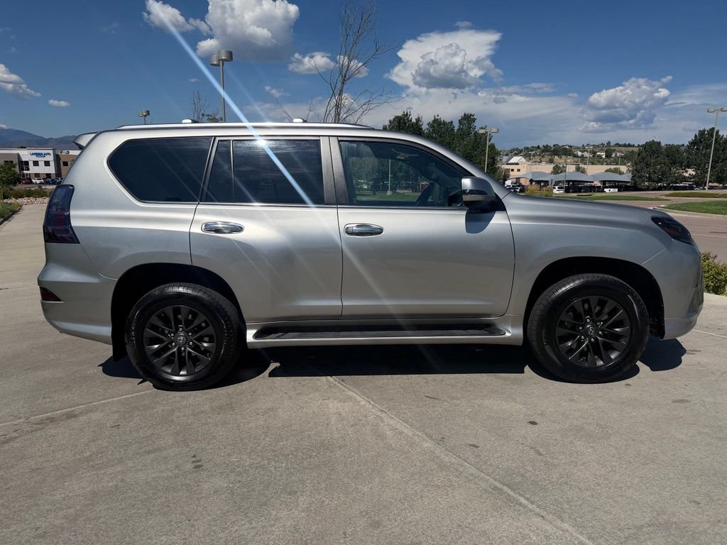 Used 2023 Lexus GX 460 Premium AWD/4WD image 10