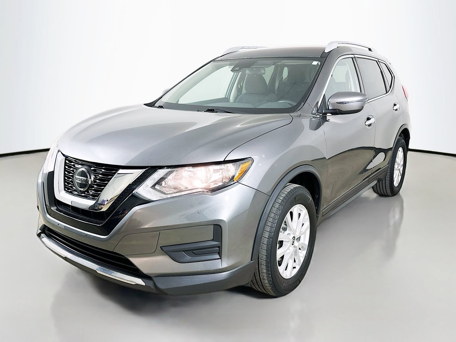 Used 2019 Nissan Rogue S w/ Special Edition Package AWD/4WD image 1