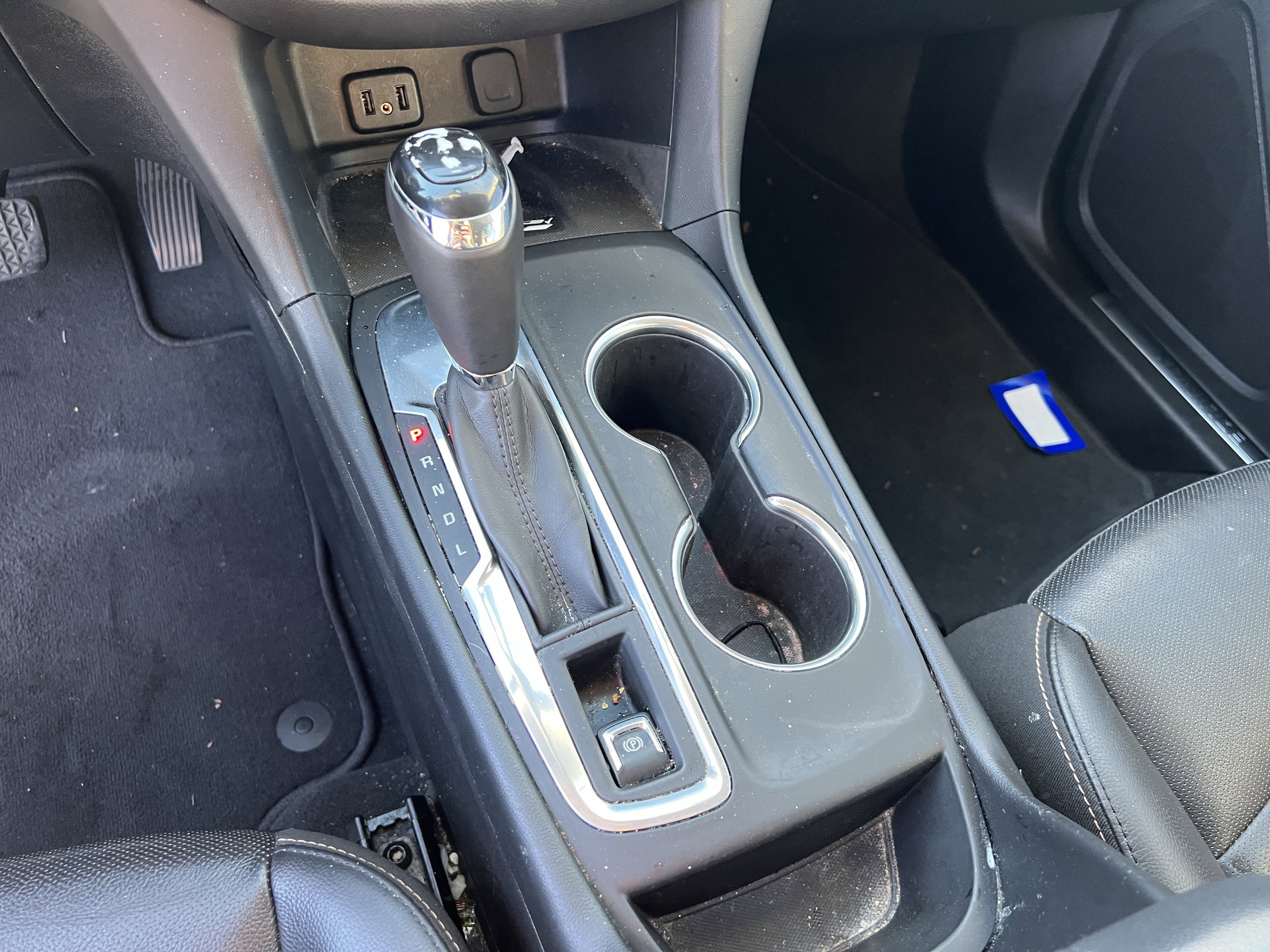 Used 2018 Chevrolet Equinox Premier image 14