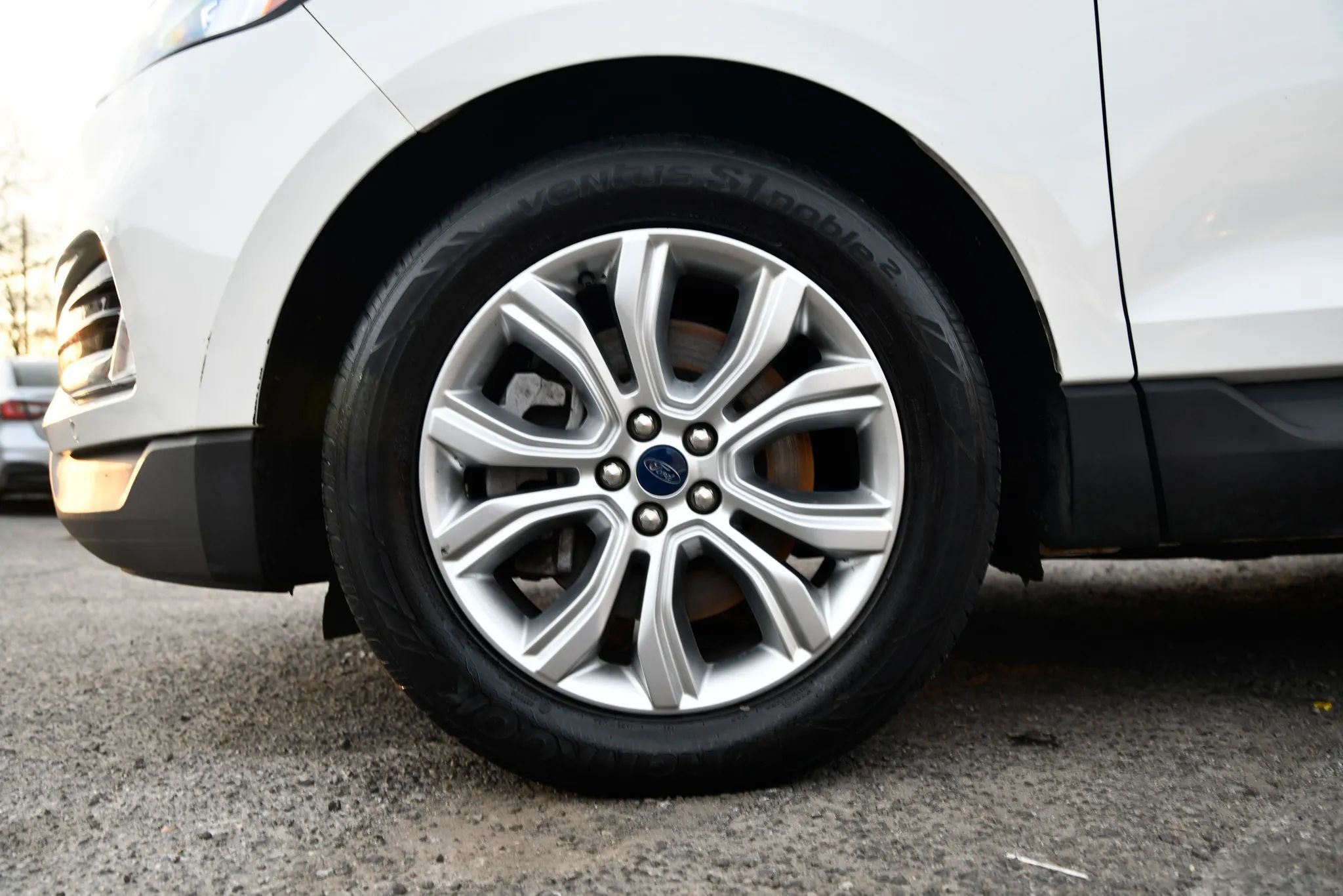 Used 2021 Ford Edge Titanium image 33