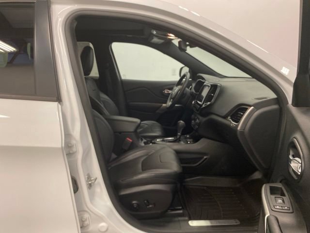Used 2021 Jeep Cherokee High Altitude AWD/4WD image 25