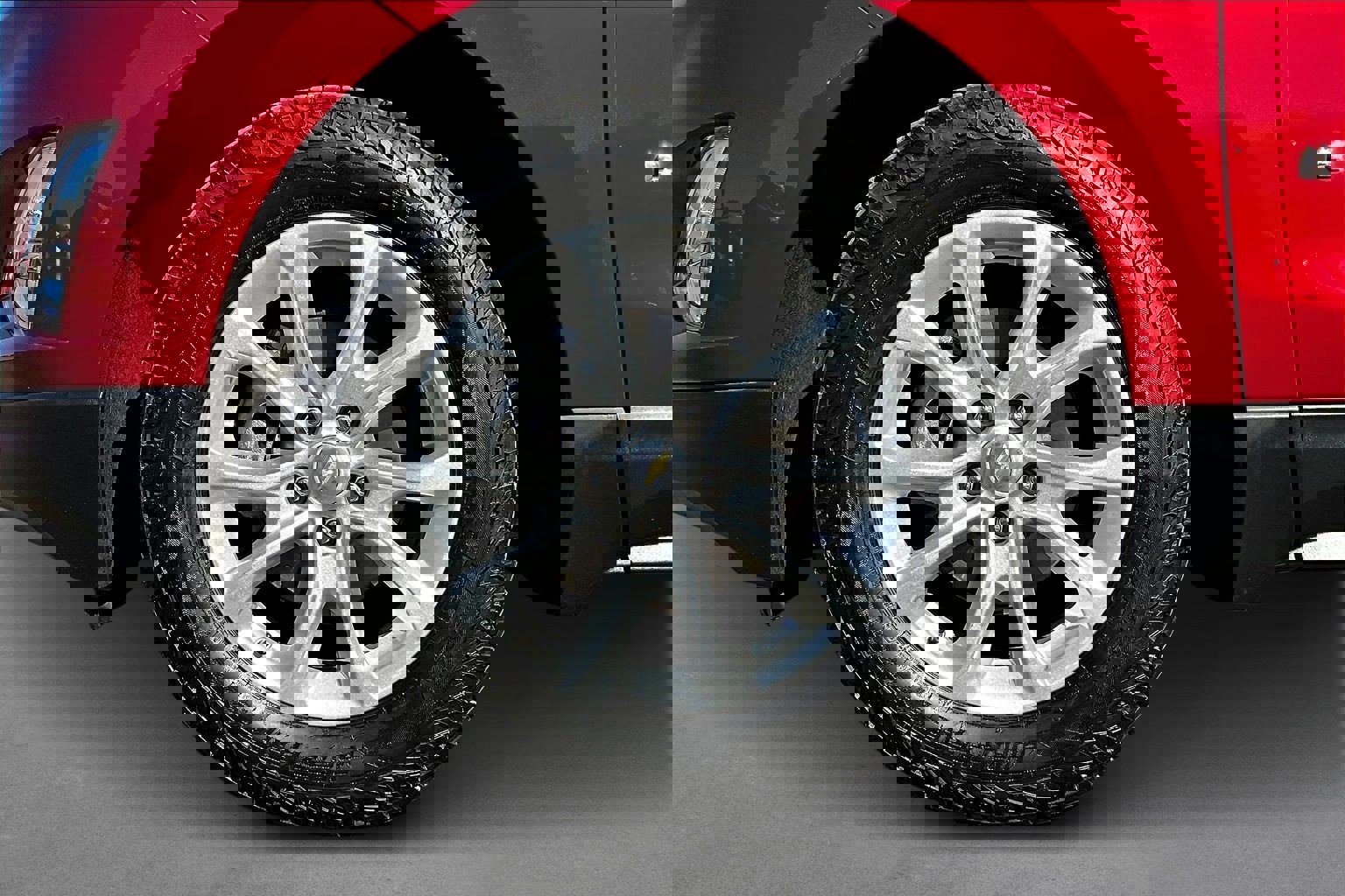 Used 2018 Chevrolet Equinox LT image 8