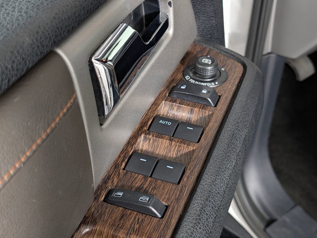 Used 2015 Ford Expedition King Ranch RWD image 25