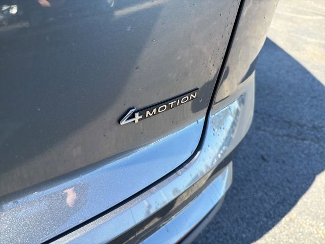 Used 2024 Volkswagen Atlas Cross Sport SE image 11