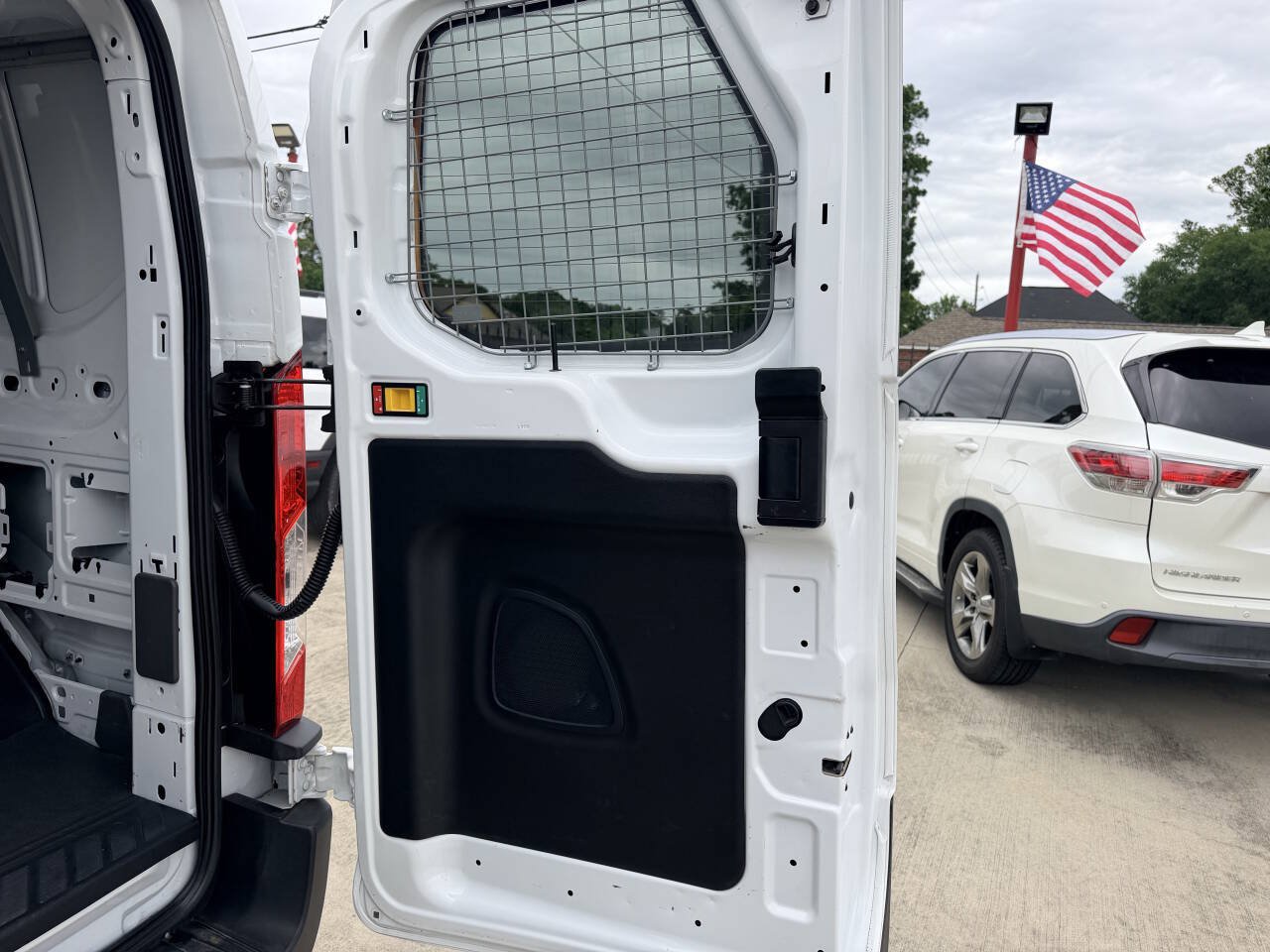Used 2024 Ford Transit 150 Low Roof w/ Upfitter Package RWD image 10