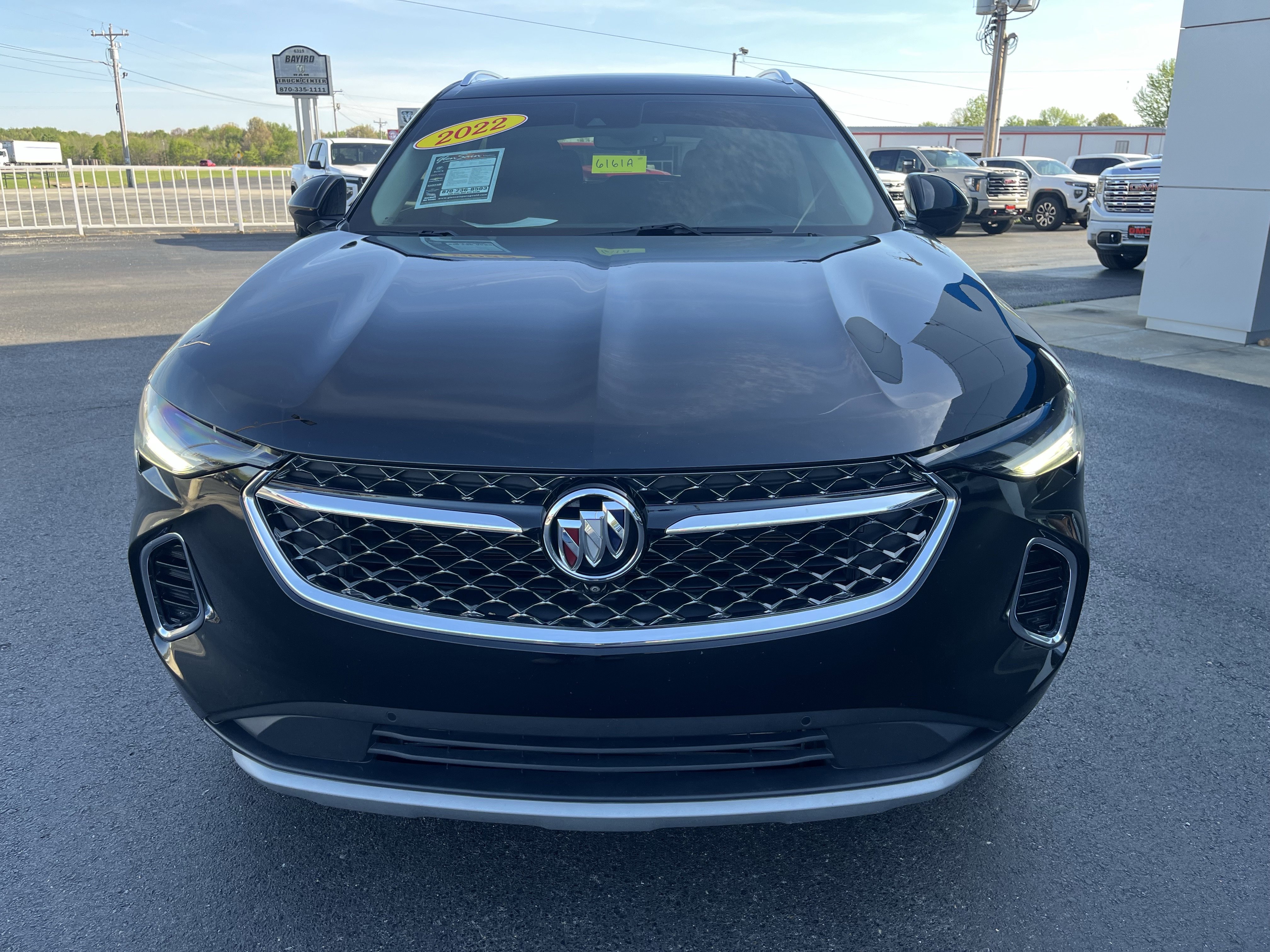 Used 2022 Buick Envision Avenir w/ Safety Package FWD image 9