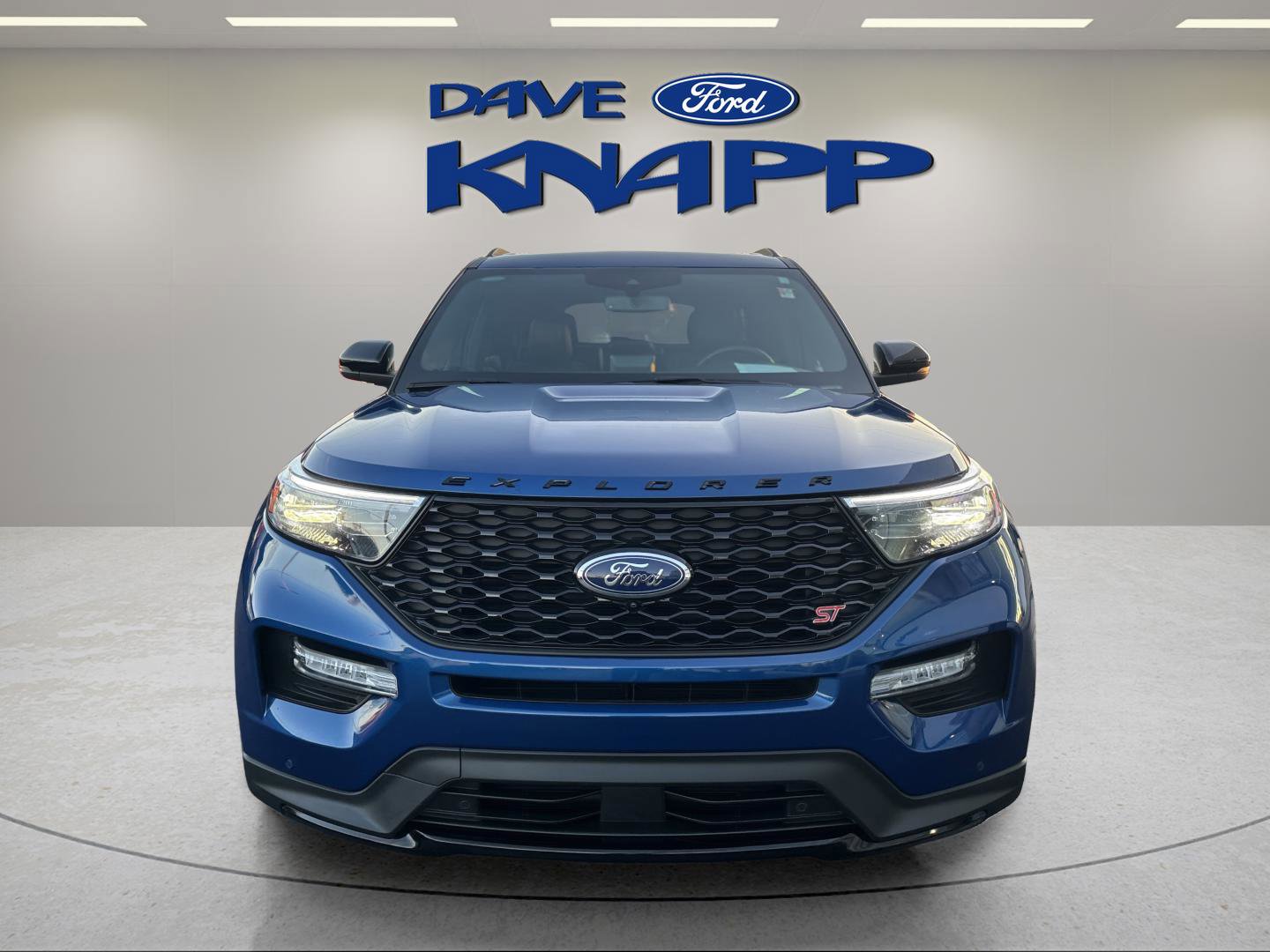 Used 2023 Ford Explorer ST w/ Equipment Group 401A image 3