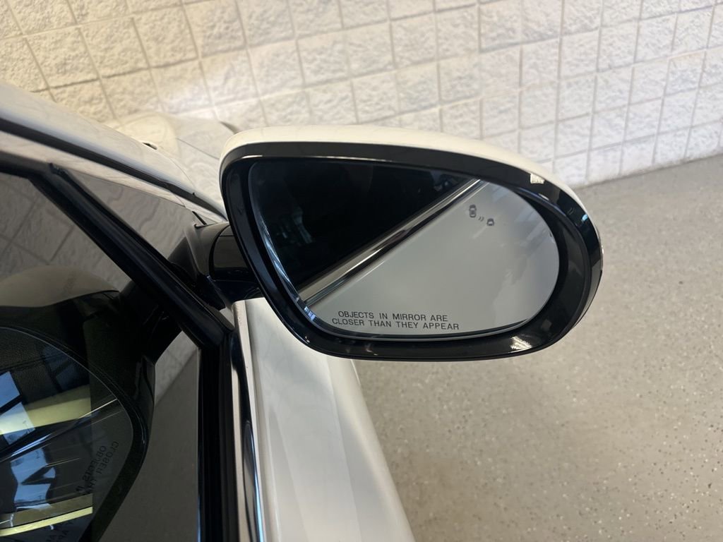 Used 2019 Kia Sorento EX image 31