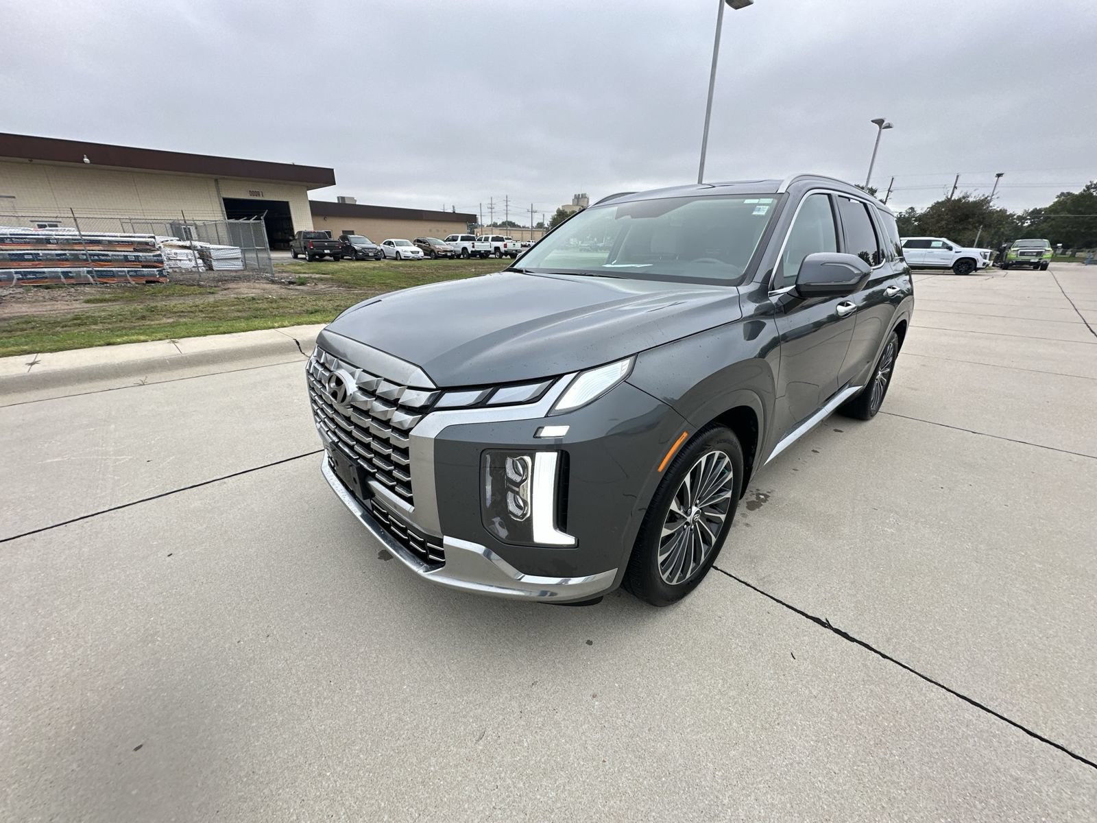 Used 2025 Hyundai Palisade Calligraphy AWD/4WD image 18