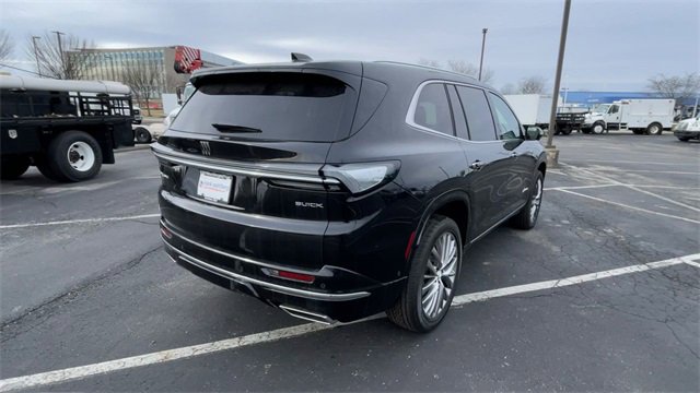 New 2025 Buick Enclave Avenir w/ Super Cruise Package image 9