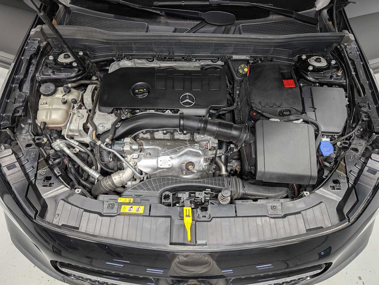 Used 2023 Mercedes-Benz GLB 250 4MATIC image 14