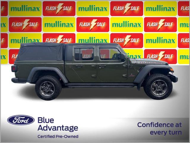 Used 2022 Jeep Gladiator Rubicon w/ Cold Weather Group AWD/4WD image 2