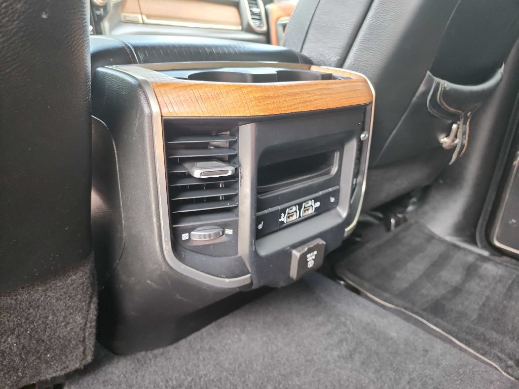 Used 2019 RAM 2500 Limited AWD/4WD image 32