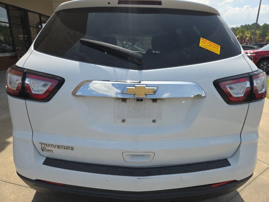 Used 2017 Chevrolet Traverse LS FWD image 5