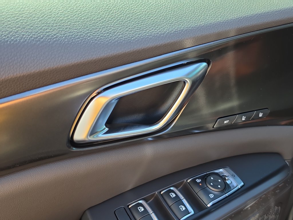 New 2027 Kia Carnival EX FWD image 20