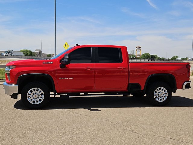 Used 2022 Chevrolet Silverado 2500 LT w/ Convenience Package image 9