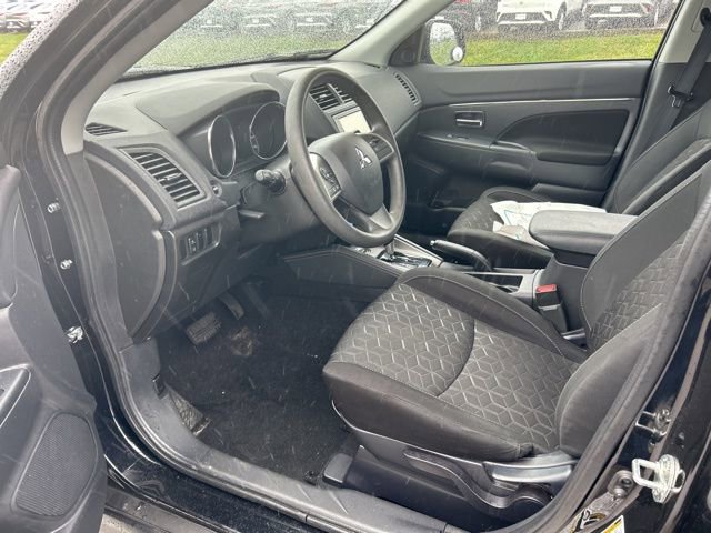 Used 2024 Mitsubishi Outlander Sport SE AWD/4WD image 7