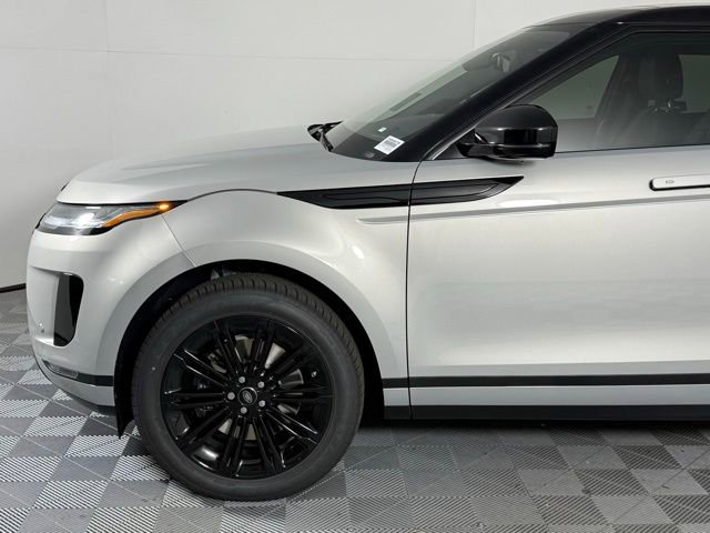 Used 2026 Land Rover Range Rover Evoque S AWD/4WD image 11