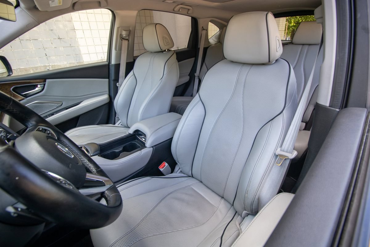 Used 2019 Acura RDX w/ Advance Package AWD/4WD image 11