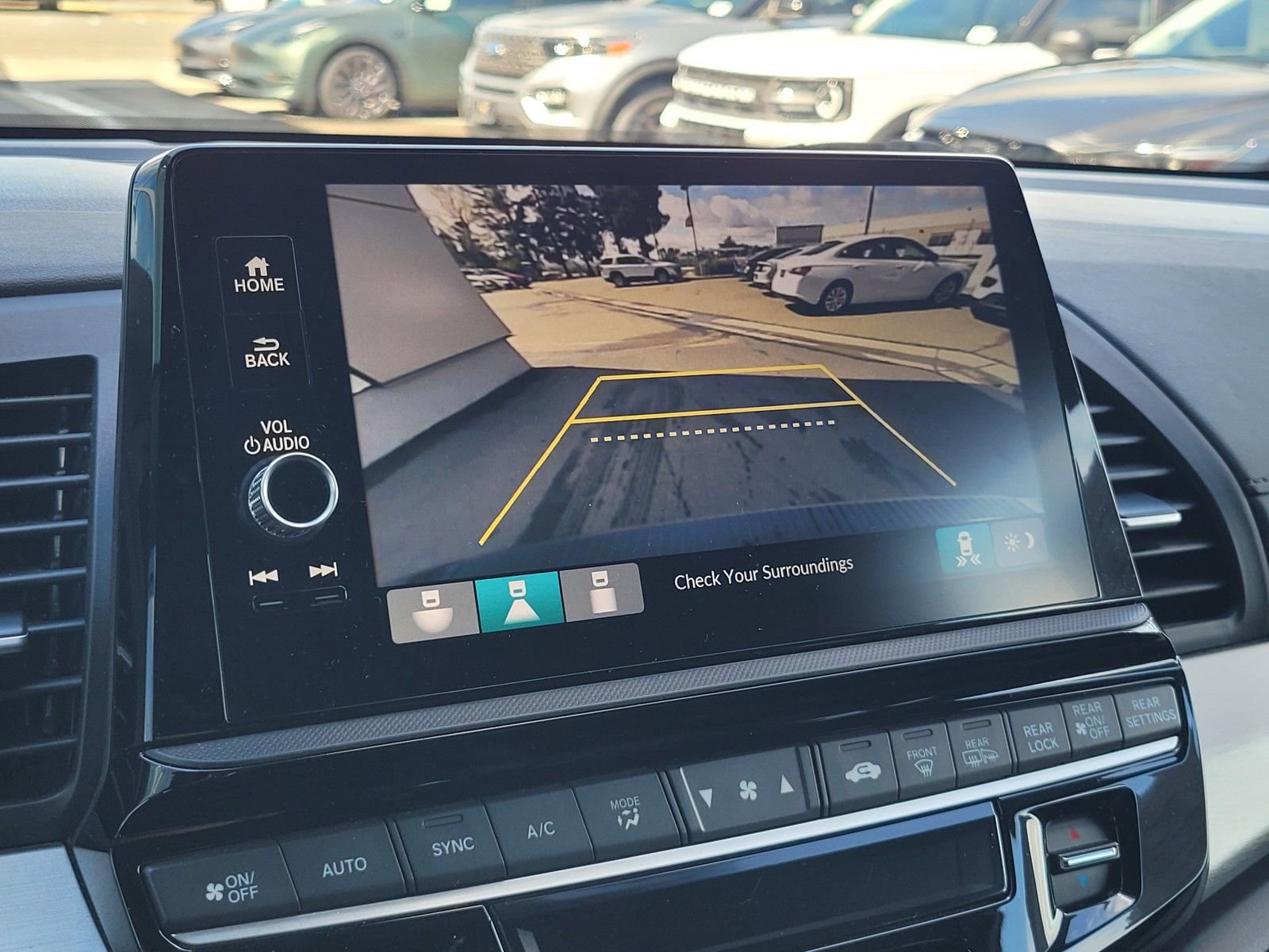 Used 2025 Honda Odyssey Sport-L image 27