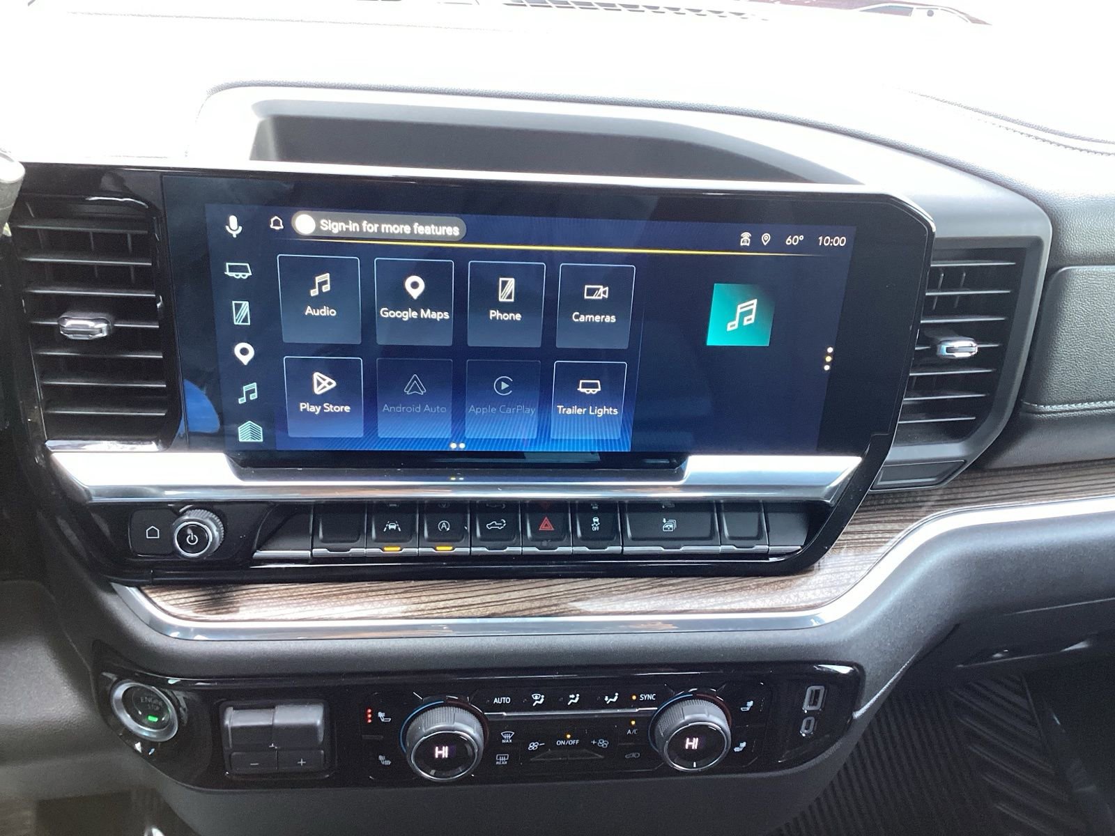 Used 2025 Chevrolet Silverado 1500 LT image 14