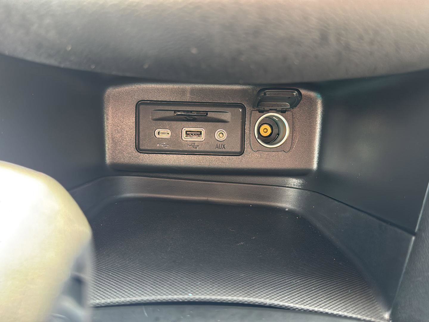 Used 2022 Chevrolet Equinox LT AWD/4WD image 15