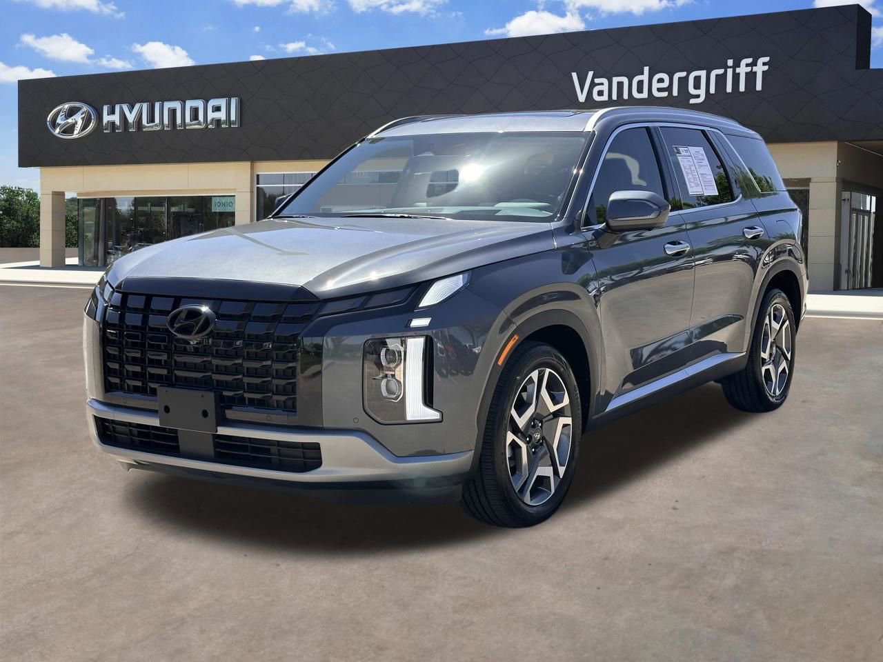 Used 2025 Hyundai Palisade Limited image 4