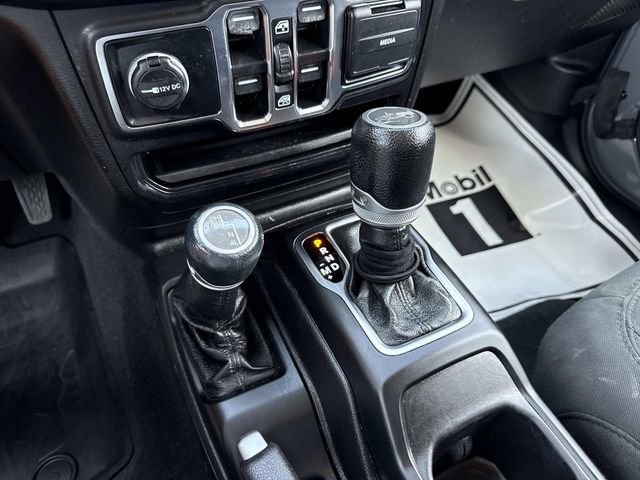Used 2019 Jeep Wrangler Unlimited Sport AWD/4WD image 25