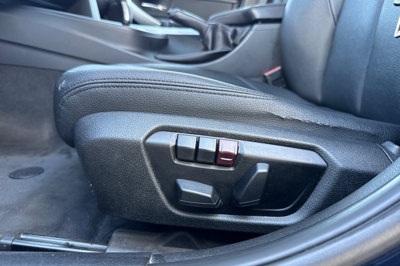 Used 2013 BMW 328i Sedan RWD image 14
